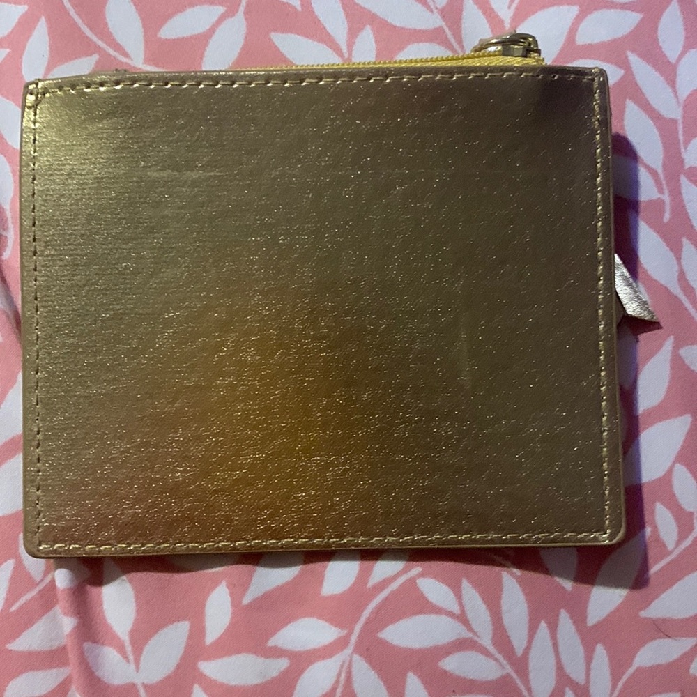 Gold card holder
